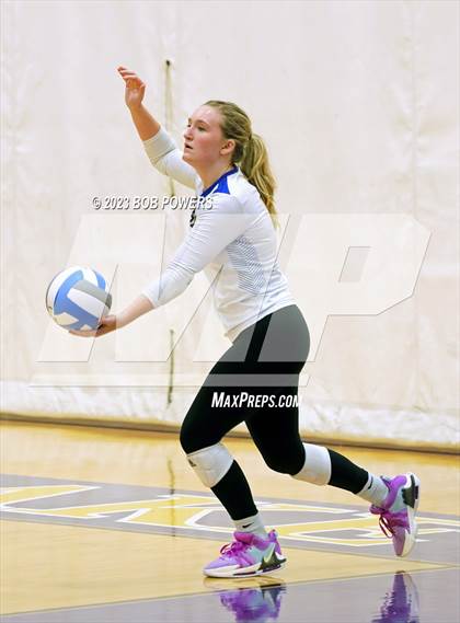 Thumbnail 1 in Robinson @ Lake Braddock photogallery.