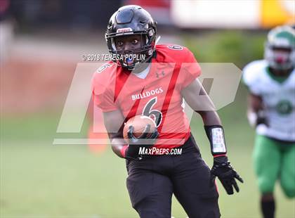 Thumbnail 3 in Boiling Springs vs Easley (Greenville High Football Jamboree) photogallery.
