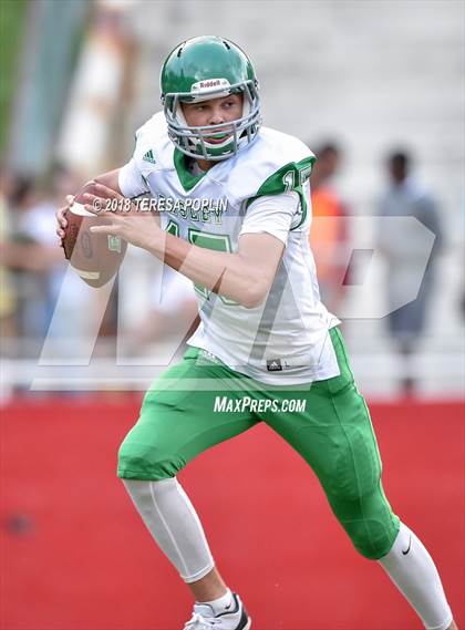 Thumbnail 2 in Boiling Springs vs Easley (Greenville High Football Jamboree) photogallery.
