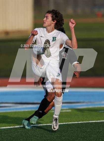 Thumbnail 3 in Bonita @ Azusa photogallery.