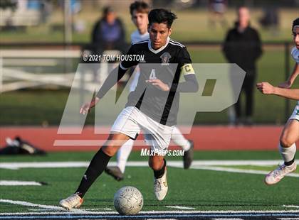 Thumbnail 3 in Bonita @ Azusa photogallery.