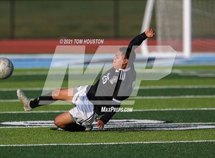 Thumbnail 3 in Bonita @ Azusa photogallery.