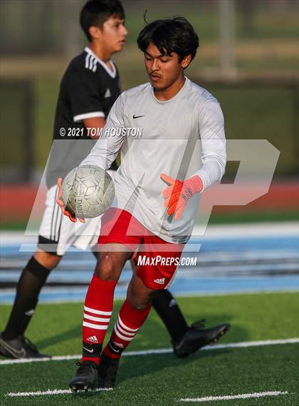 Thumbnail 1 in Bonita @ Azusa photogallery.