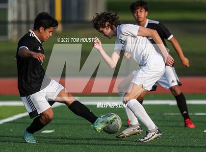 Thumbnail 1 in Bonita @ Azusa photogallery.