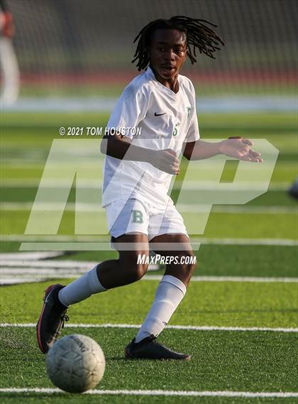 Thumbnail 3 in Bonita @ Azusa photogallery.