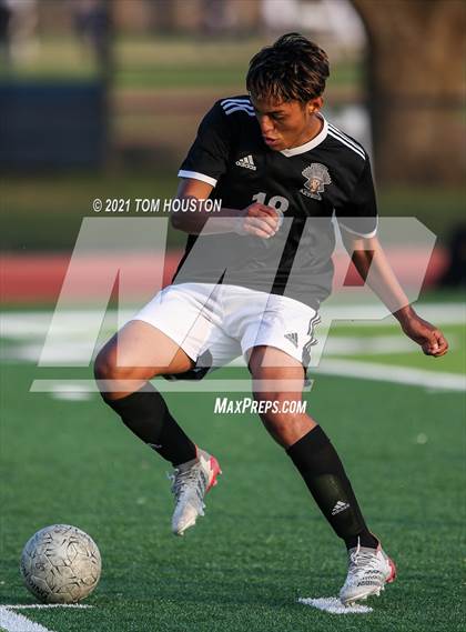 Thumbnail 2 in Bonita @ Azusa photogallery.