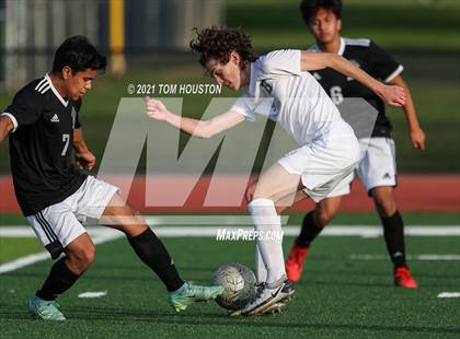 Thumbnail 3 in Bonita @ Azusa photogallery.