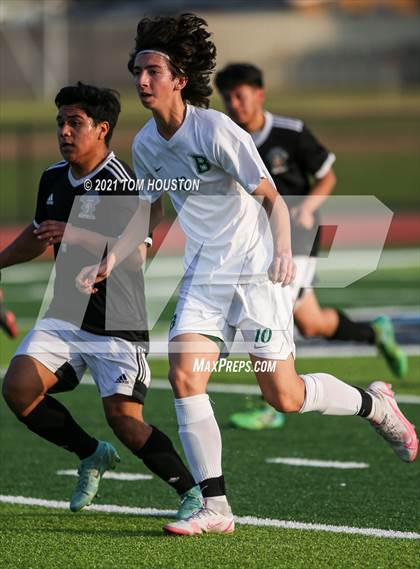 Thumbnail 3 in Bonita @ Azusa photogallery.