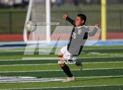 Thumbnail 3 in Bonita @ Azusa photogallery.