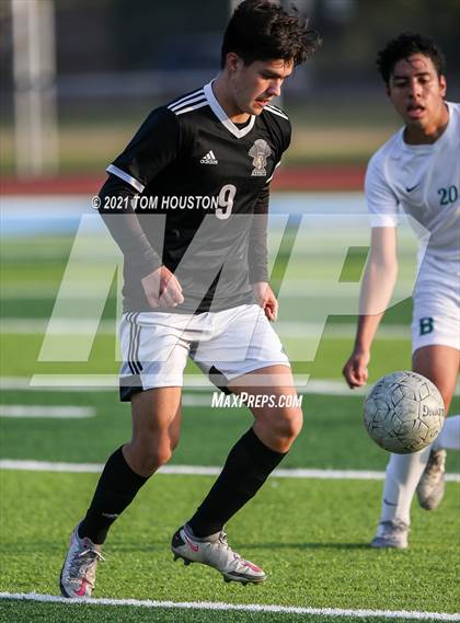 Thumbnail 1 in Bonita @ Azusa photogallery.
