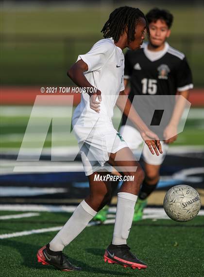 Thumbnail 3 in Bonita @ Azusa photogallery.