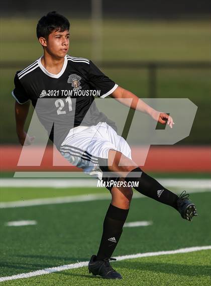 Thumbnail 3 in Bonita @ Azusa photogallery.