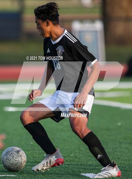 Thumbnail 1 in Bonita @ Azusa photogallery.