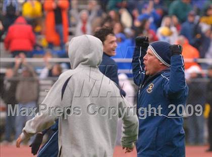 Thumbnail 2 in Arlington vs. Newburgh Free Academy (NYSPHSAA Class AA Quarterfinal) photogallery.