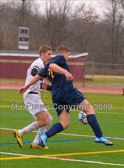 Thumbnail 2 in Arlington vs. Newburgh Free Academy (NYSPHSAA Class AA Quarterfinal) photogallery.