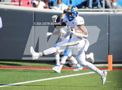 Thumbnail 3 in Bryant vs. North Little Rock (AAA 7A Final) photogallery.