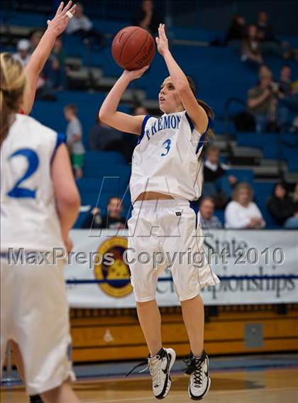 Thumbnail 2 in Fremont vs American Fork (Utah 5A Quaterfinal) photogallery.