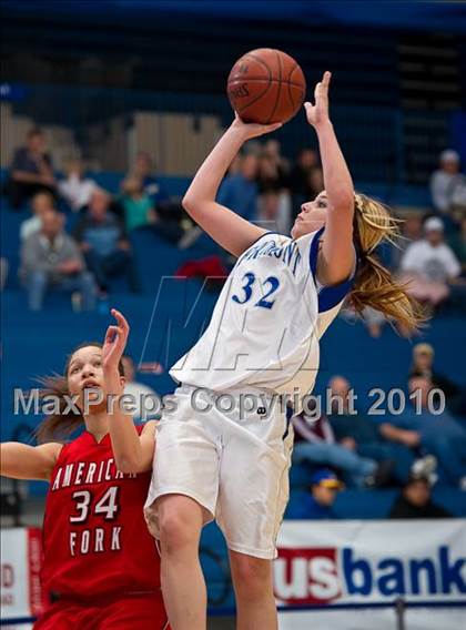 Thumbnail 3 in Fremont vs American Fork (Utah 5A Quaterfinal) photogallery.