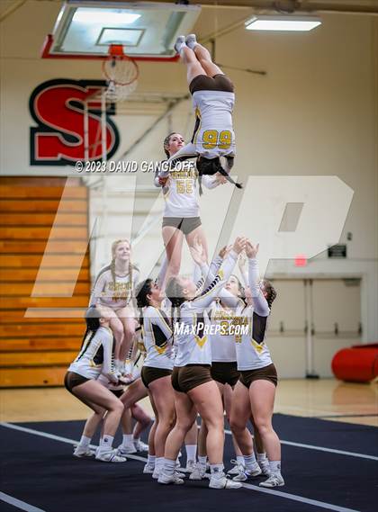 Thumbnail 2 in Temecula Valley vs Segerstrom (SoCal Stunt Tournament) photogallery.