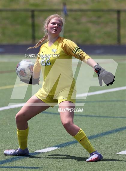 Thumbnail 3 in Ardrey Kell vs. West Forsyth photogallery.