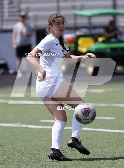Thumbnail 2 in Ardrey Kell vs. West Forsyth photogallery.