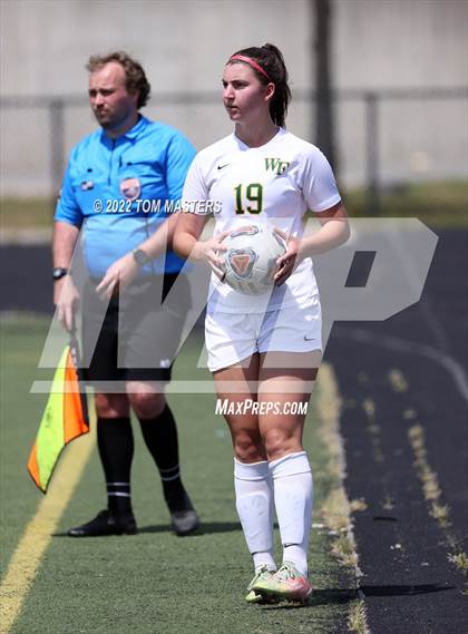 Thumbnail 2 in Ardrey Kell vs. West Forsyth photogallery.