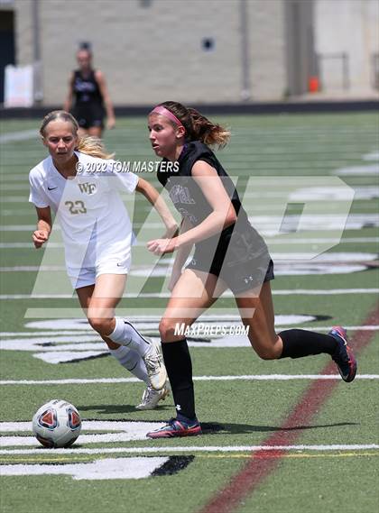 Thumbnail 3 in Ardrey Kell vs. West Forsyth photogallery.