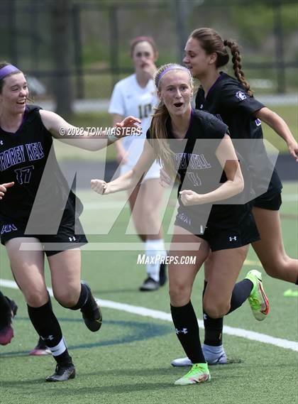 Thumbnail 2 in Ardrey Kell vs. West Forsyth photogallery.