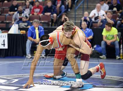 Thumbnail 3 in CIF State Boys Wrestling Championships (Round 1) photogallery.