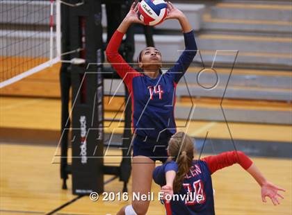 Thumbnail 2 in Allen @ Hebron photogallery.