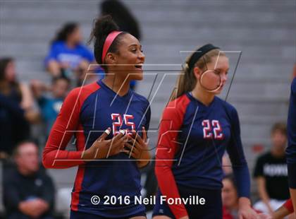 Thumbnail 2 in Allen @ Hebron photogallery.