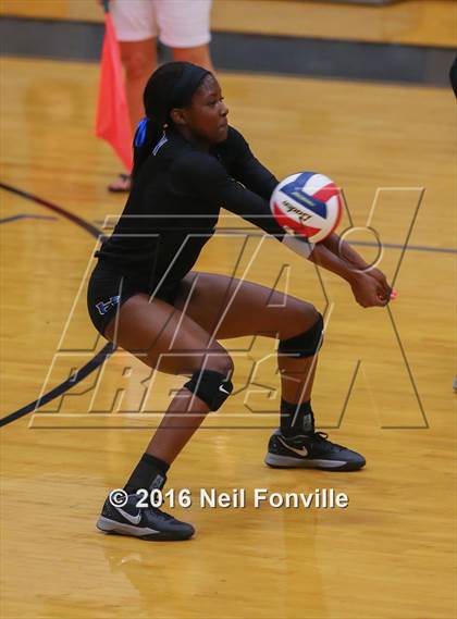 Thumbnail 2 in Allen @ Hebron photogallery.