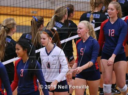 Thumbnail 1 in Allen @ Hebron photogallery.
