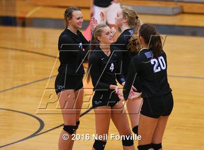 Thumbnail 2 in Allen @ Hebron photogallery.