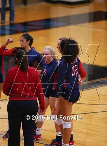 Thumbnail 2 in Allen @ Hebron photogallery.