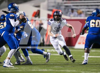 Thumbnail 3 in North Little Rock vs. Fayetteville (AAA 7A Final) photogallery.