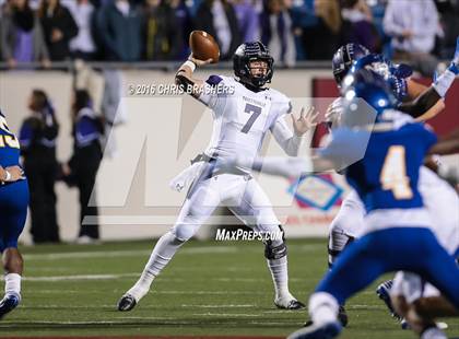 Thumbnail 3 in North Little Rock vs. Fayetteville (AAA 7A Final) photogallery.