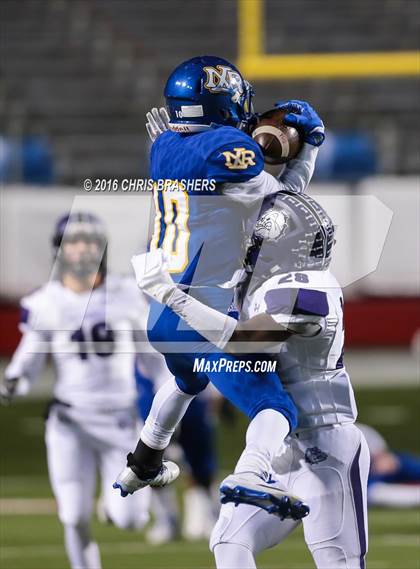 Thumbnail 1 in North Little Rock vs. Fayetteville (AAA 7A Final) photogallery.
