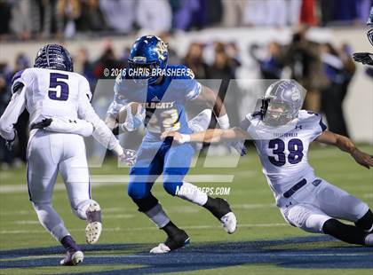 Thumbnail 1 in North Little Rock vs. Fayetteville (AAA 7A Final) photogallery.
