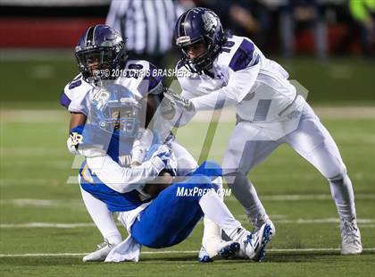 Thumbnail 2 in North Little Rock vs. Fayetteville (AAA 7A Final) photogallery.