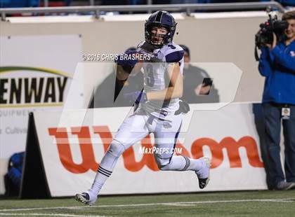 Thumbnail 3 in North Little Rock vs. Fayetteville (AAA 7A Final) photogallery.
