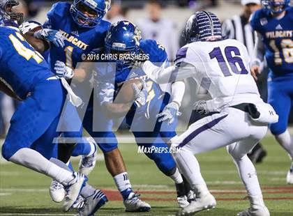 Thumbnail 3 in North Little Rock vs. Fayetteville (AAA 7A Final) photogallery.