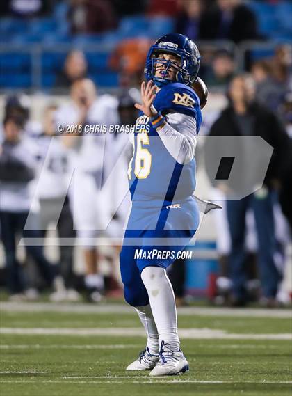 Thumbnail 1 in North Little Rock vs. Fayetteville (AAA 7A Final) photogallery.