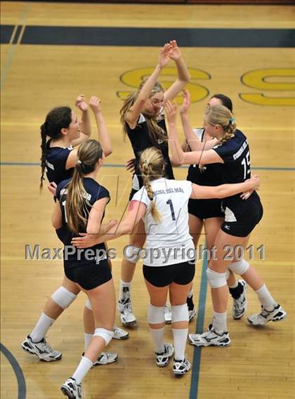 Thumbnail 1 in Corona del Mar vs. Marymount (CIF SS D1A Final) photogallery.