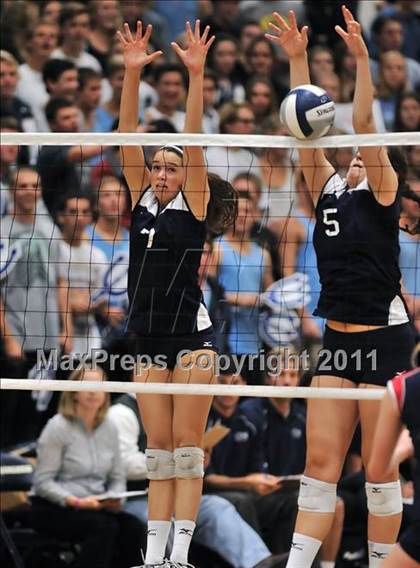 Thumbnail 2 in Corona del Mar vs. Marymount (CIF SS D1A Final) photogallery.
