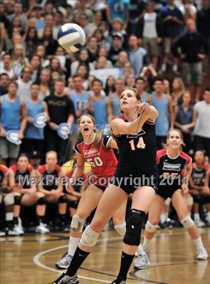 Thumbnail 1 in Corona del Mar vs. Marymount (CIF SS D1A Final) photogallery.