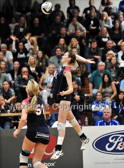 Thumbnail 1 in Corona del Mar vs. Marymount (CIF SS D1A Final) photogallery.