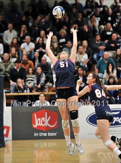 Thumbnail 1 in Corona del Mar vs. Marymount (CIF SS D1A Final) photogallery.