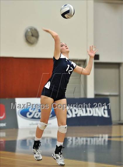 Thumbnail 1 in Corona del Mar vs. Marymount (CIF SS D1A Final) photogallery.