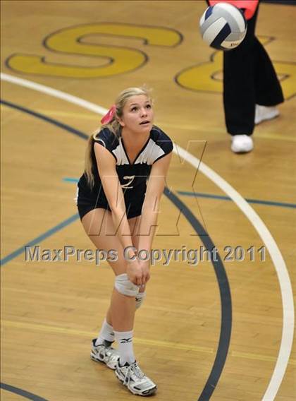 Thumbnail 2 in Corona del Mar vs. Marymount (CIF SS D1A Final) photogallery.